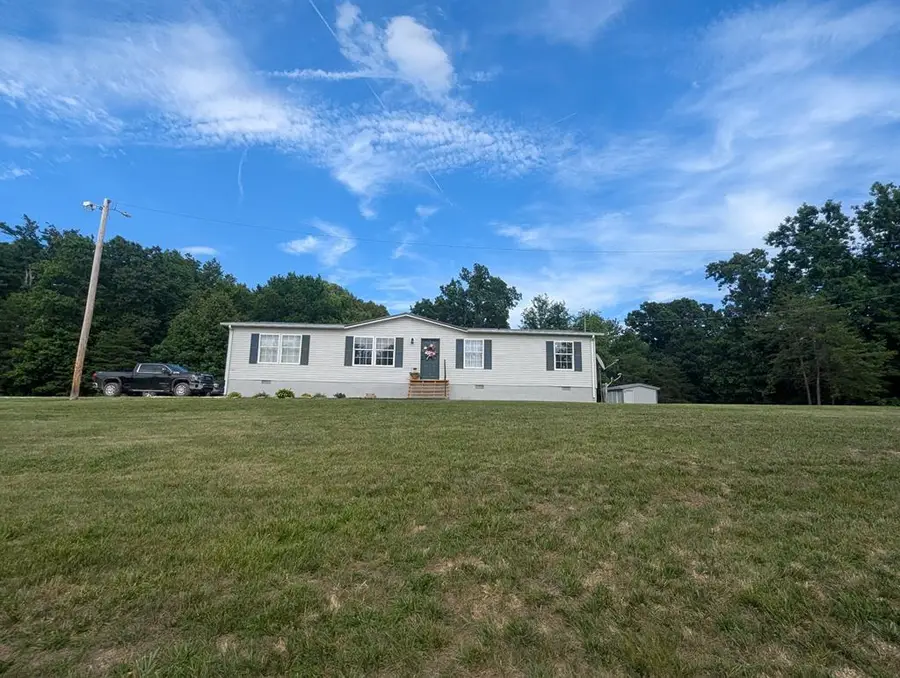 539 German Hollow Rd, Ironton, OH 45638 - #2