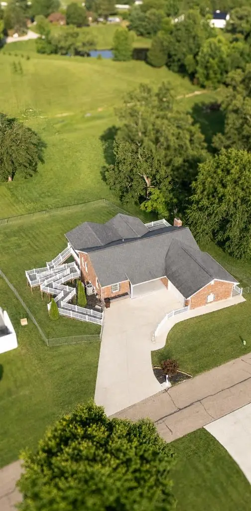 7474 Canterbury Dr., Portsmouth, OH 45694