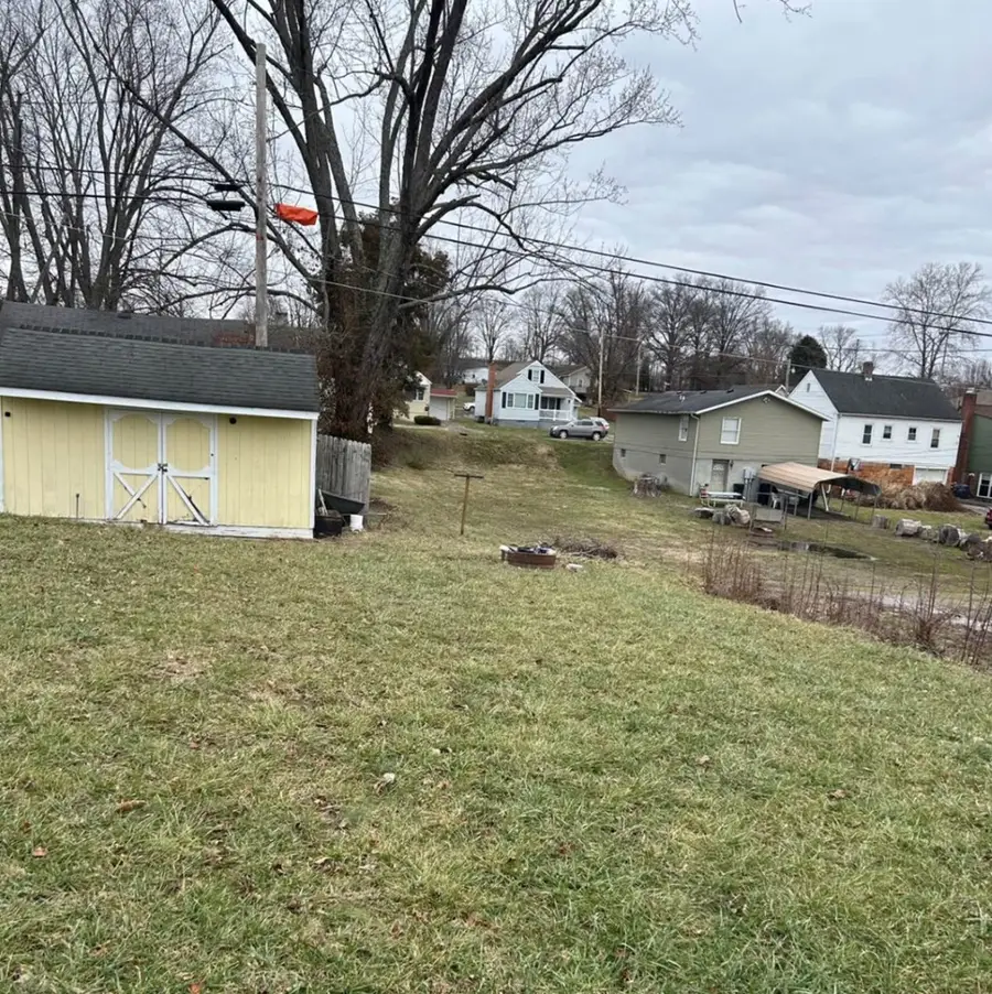 52 Wood Ave, Jackson, OH 45640 - #2