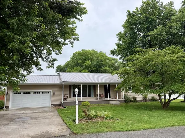 60 8th Street, South Shore, KY 41175