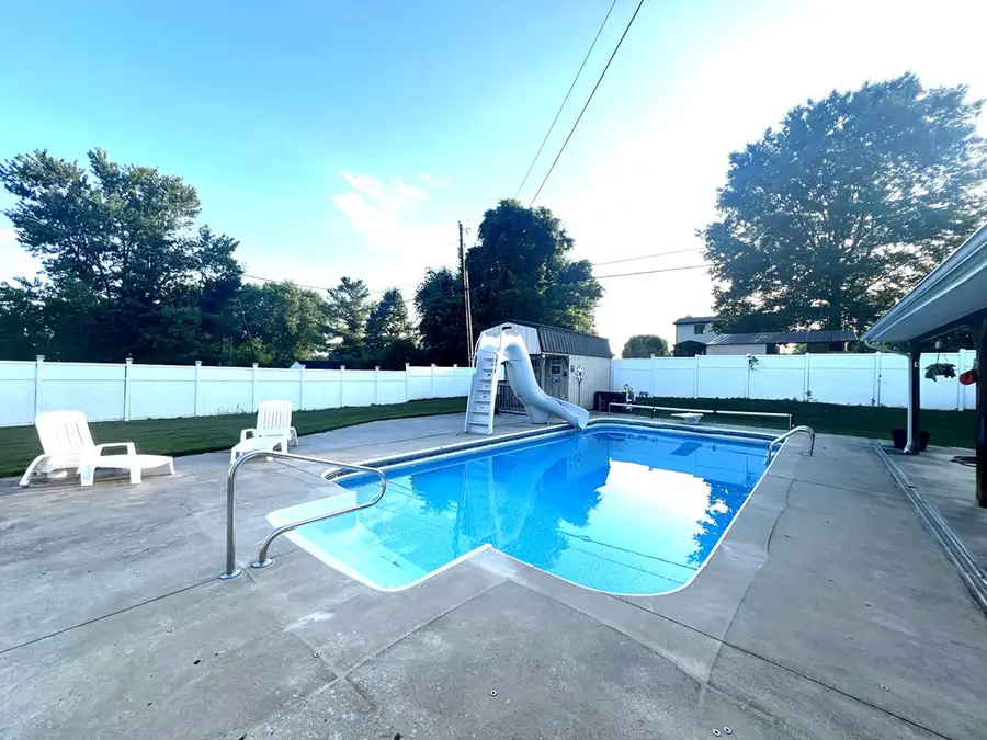 1619 Lawson St, Wheelersburg, OH 45694 - #2