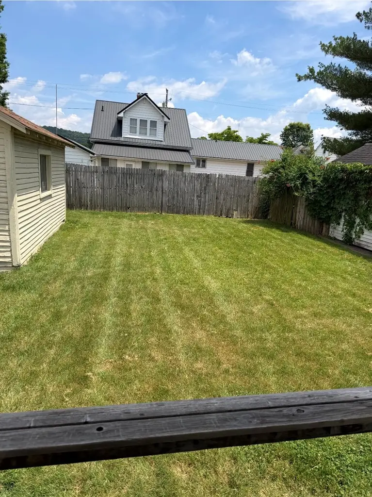 2922 Cedar St., Portsmouth, OH 45662 - #2