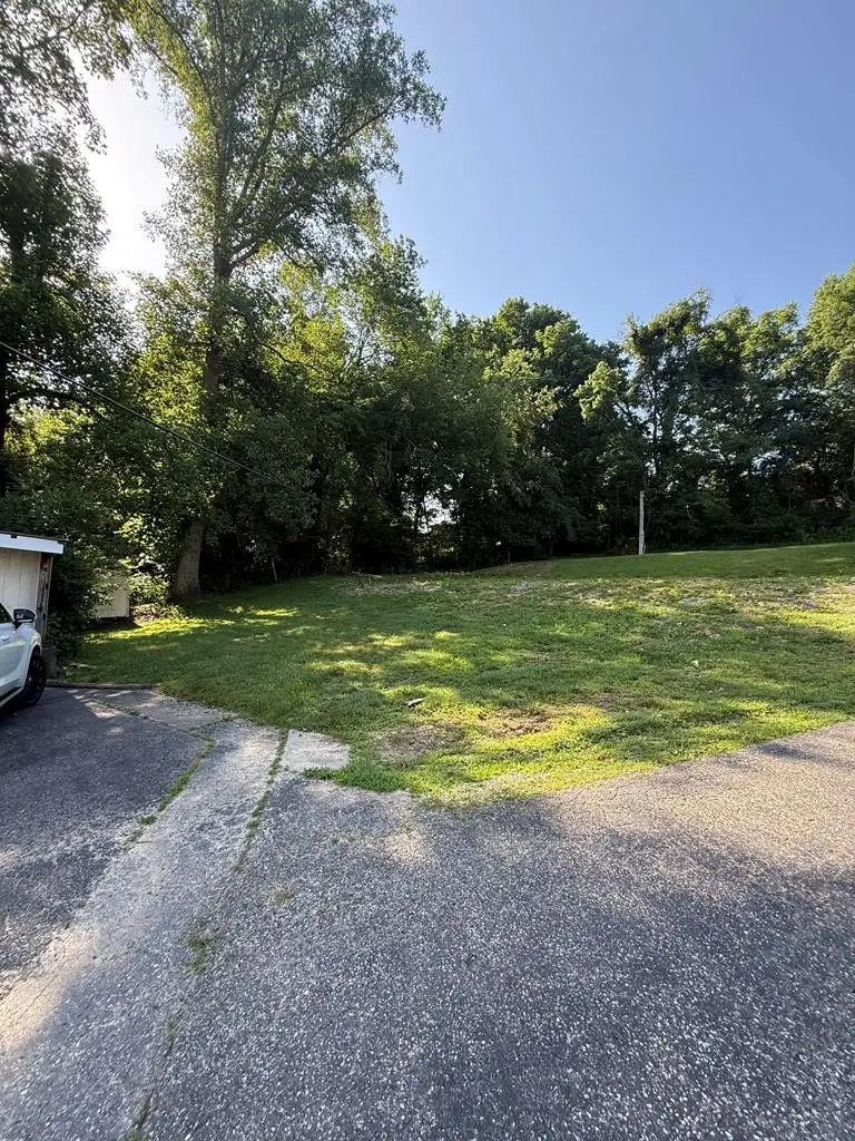 410 W Nunley, Ashland, KY 41102 - #2