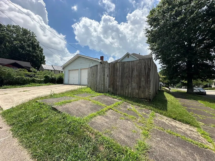 1203 S 6th Street, Ironton, OH 45638 - #2