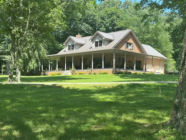226 Greenwood Dr., Lucasville, OH 45648