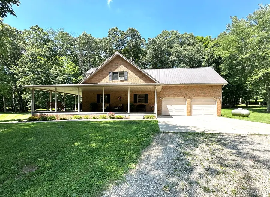 226 Greenwood Dr., Lucasville, OH 45648 - #2