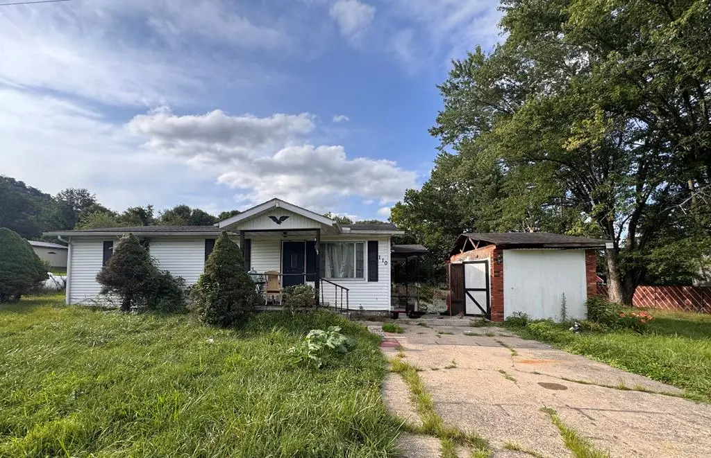 110 June St, Lucasville, OH 45648 - #1