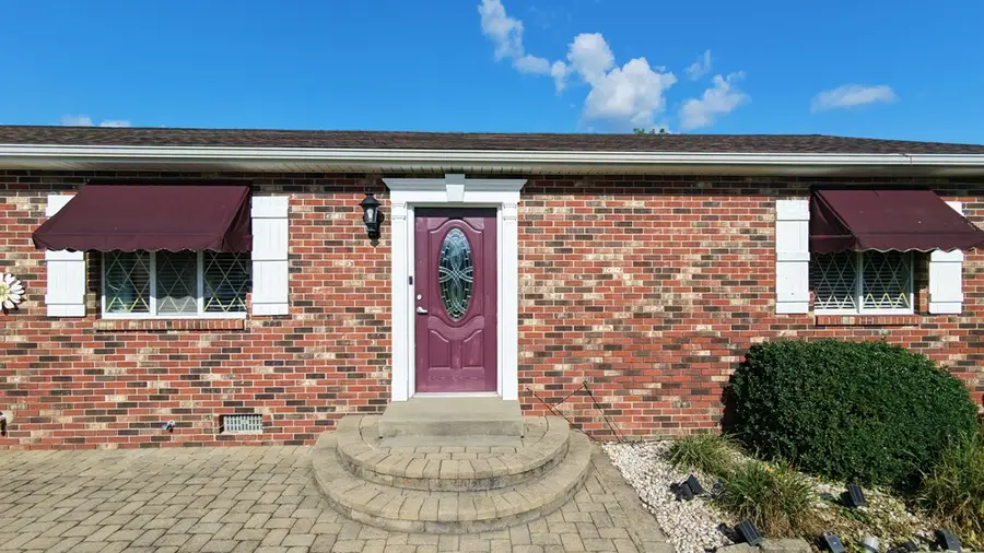 1990-A Shela Blvd., Portsmouth, OH 45662 - #2