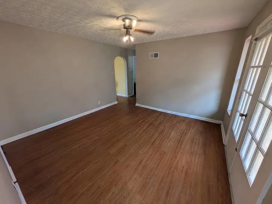 1327 Coles Blvd, Portsmouth, OH 45662 - #2