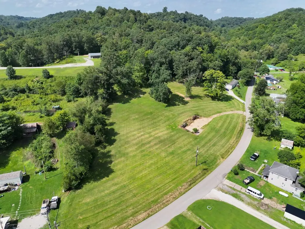 111 Carver Rd, Franklin Furnace, OH 45629 - #1