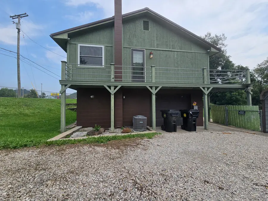 6134 Harding Ave, Sciotoville, OH 45662 - #3