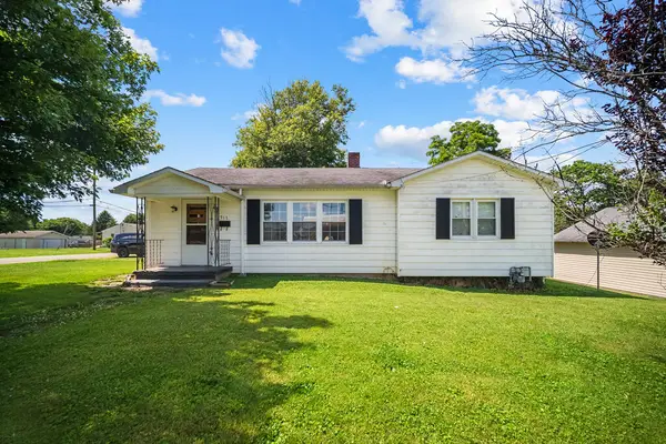 917 E Walnut St, West Union, OH 45693