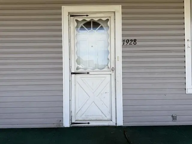1928 20th Street, Portsmouth, OH 45662 - #3