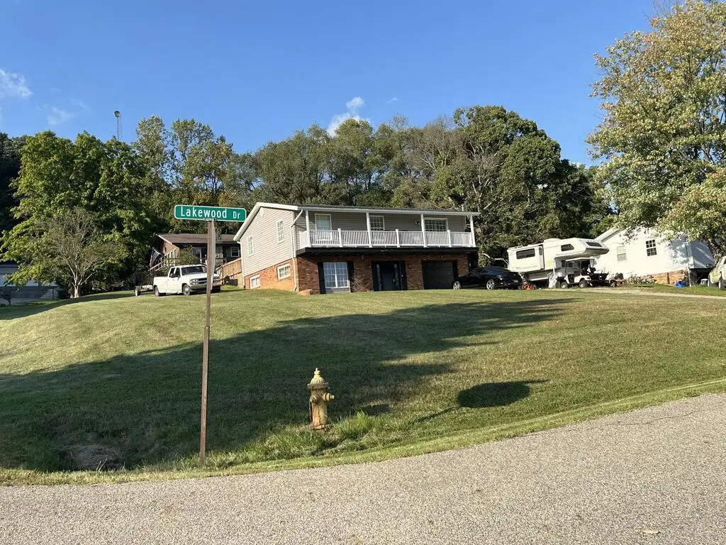 15 Lakewood Dr., Lucasville, OH 45648 - #1