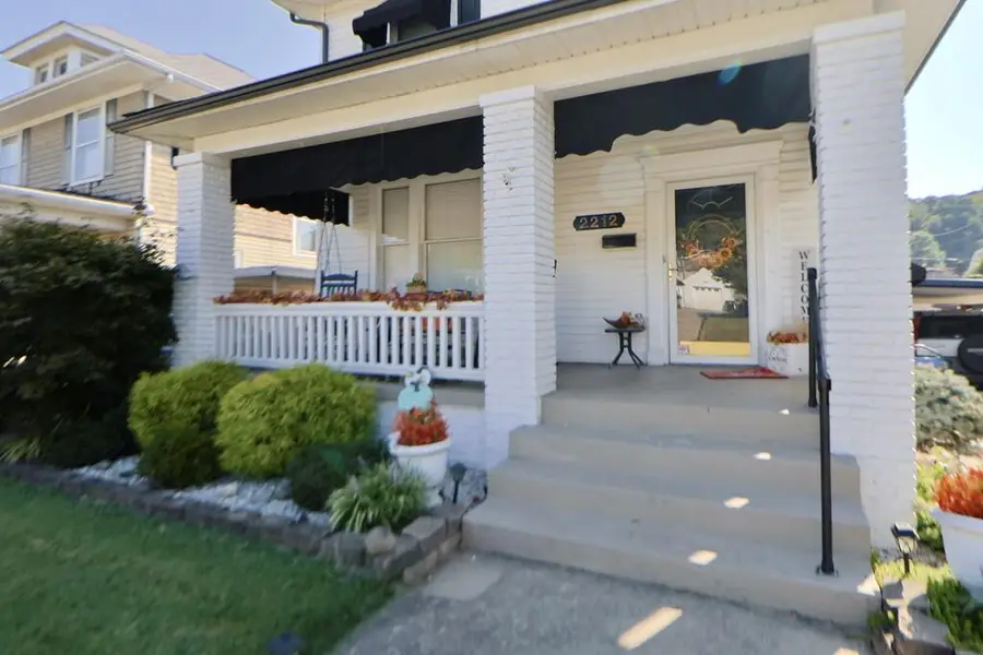 2212 Grandview Ave, Portsmouth, OH 45662 - #2