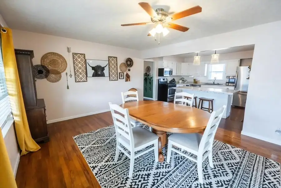 607 E. Third St, South Point, OH 45680 - #2