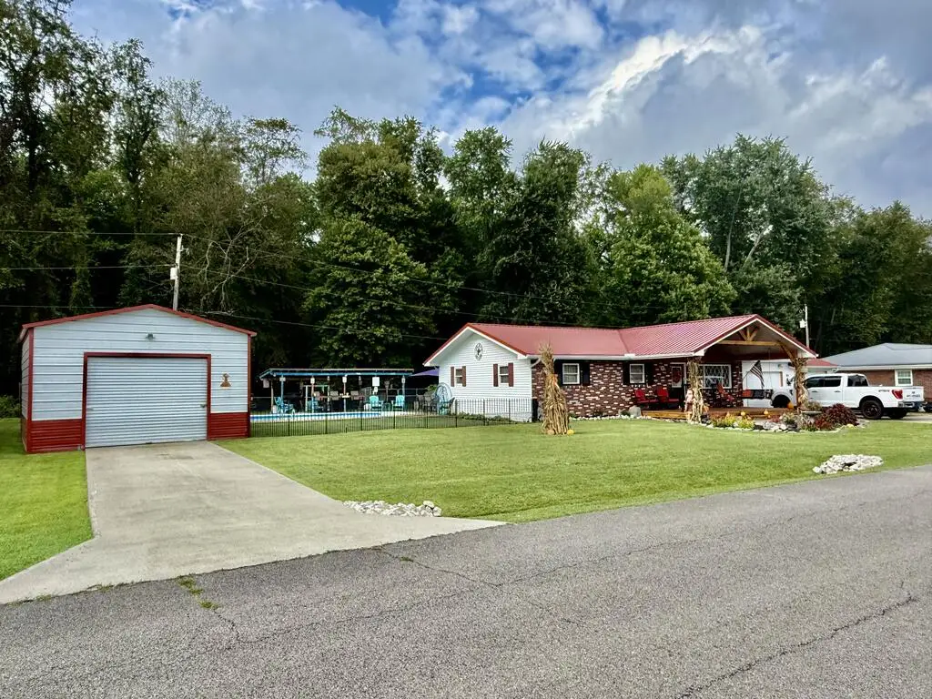 97 Mi Lew Dr, Ironton, OH 45638 - #1