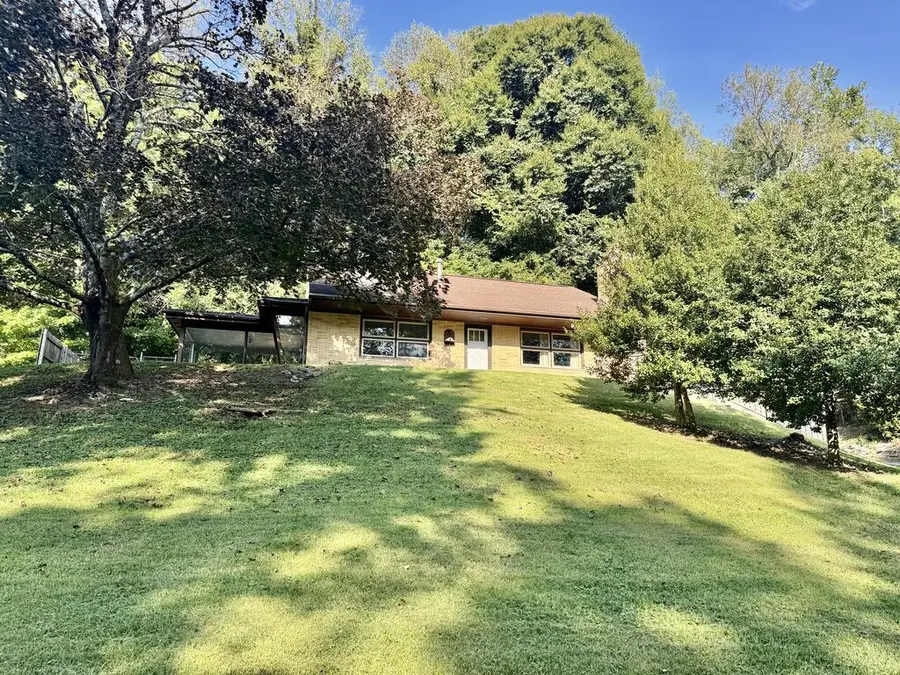 3503 Orchard Drive, Portsmouth, OH 45662 - #2