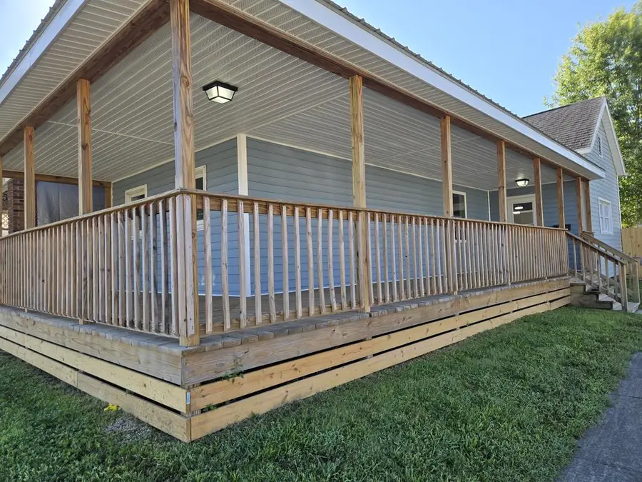 1802 6th St, Portsmouth, OH 45662 - #2