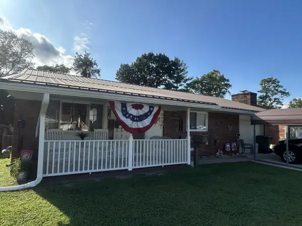 2395 Edgewood Dr., Portsmouth, OH 45662