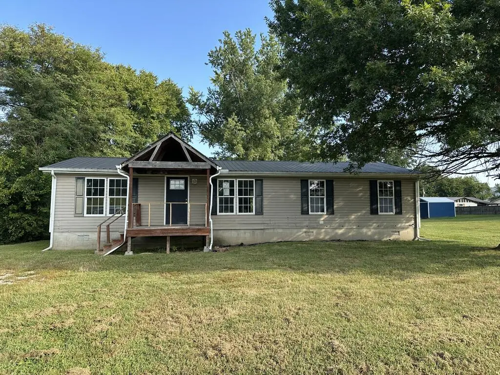 127 Walburn Ave, Franklin Furnace, OH 45629 - #1