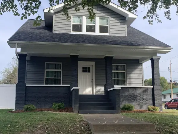 238 Jackson St., South Webster, OH 45682
