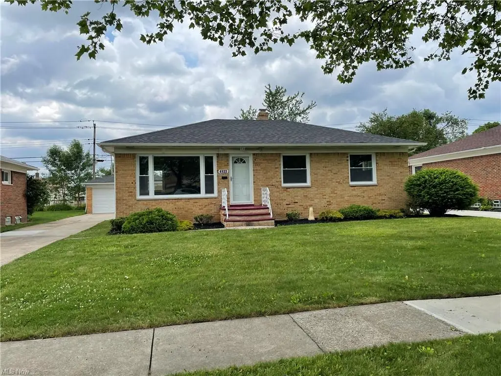 4122 Shadywood Lane, Warrensville Heights, OH 44122 - Image #1