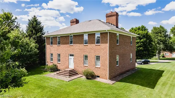 4 South Heights, Parkersburg, WV 26101