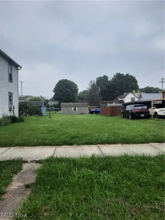 629 S 8th Street, Cambridge, OH 43725