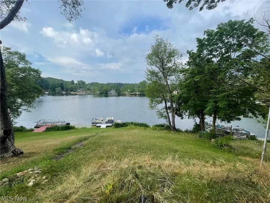 73 Cherry Nw Drive, North Canton, OH 44720 - Image #3