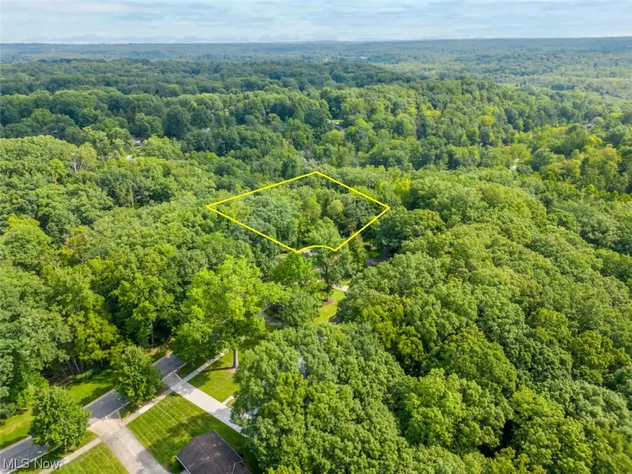 10585 Whitewood Road, Brecksville, OH 44141 - Image #3