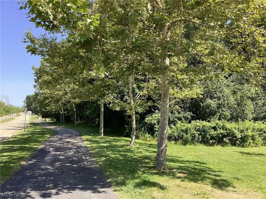 Som Center Road, Mayfield, OH 44143 - Image #2