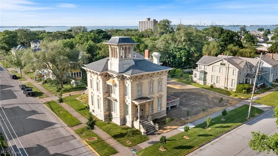 403 E Adams Street, Sandusky, OH 44870 - Image #2