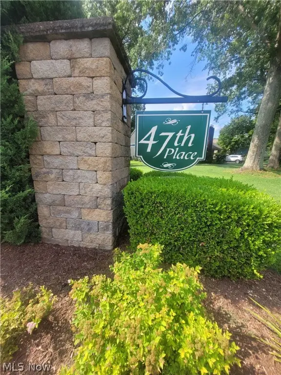 405 47th Place, Vienna, WV 26105 - Image #2