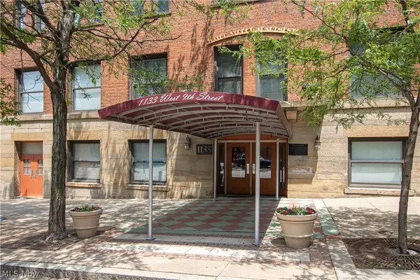 1133 W 9th Street #206, Cleveland, OH 44113