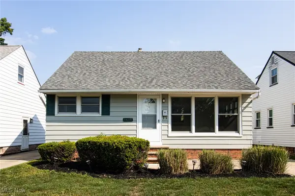 24791 Drakefield Avenue, Euclid, OH 44123