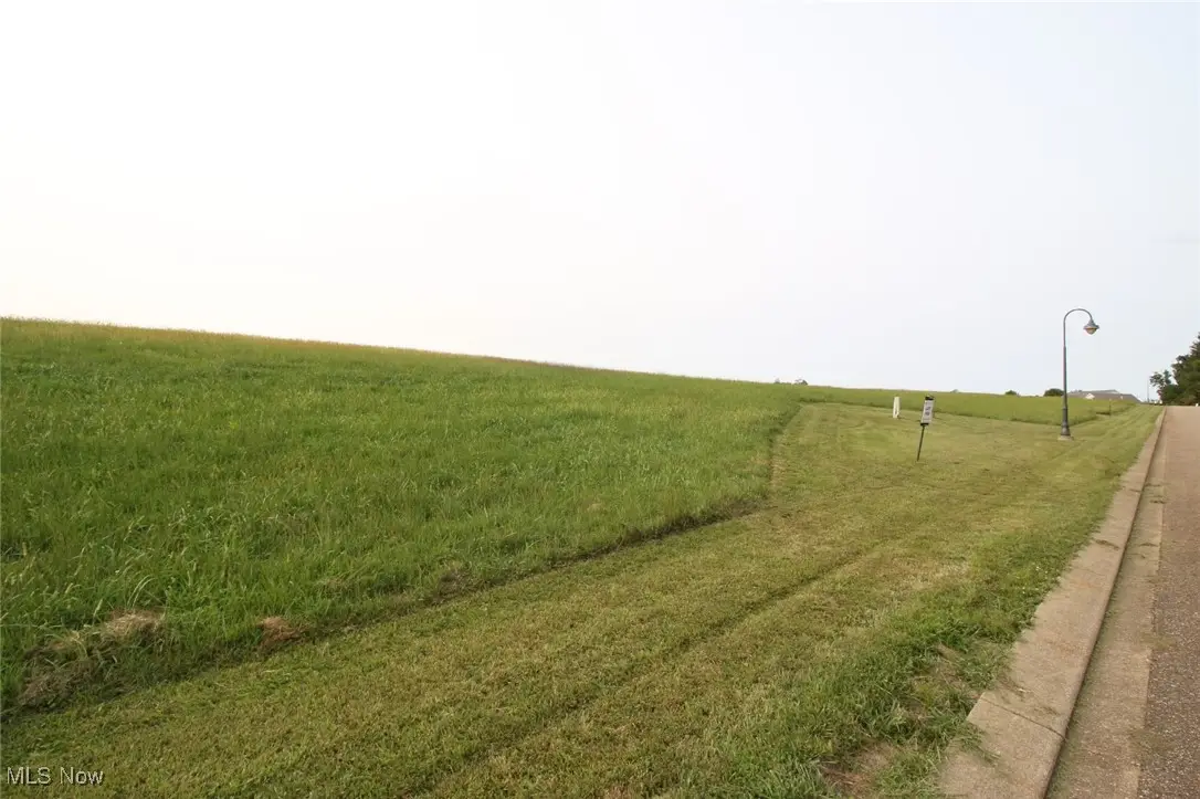 4750 S Edinbergh Drive, Zanesville, OH 43701 - Image #1