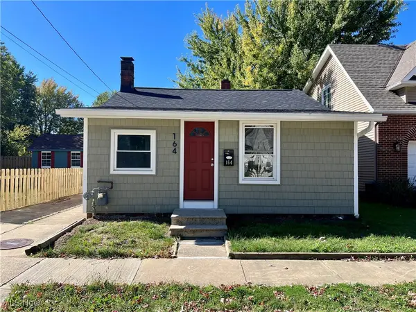 164 E 317th Street, Willowick, OH 44095