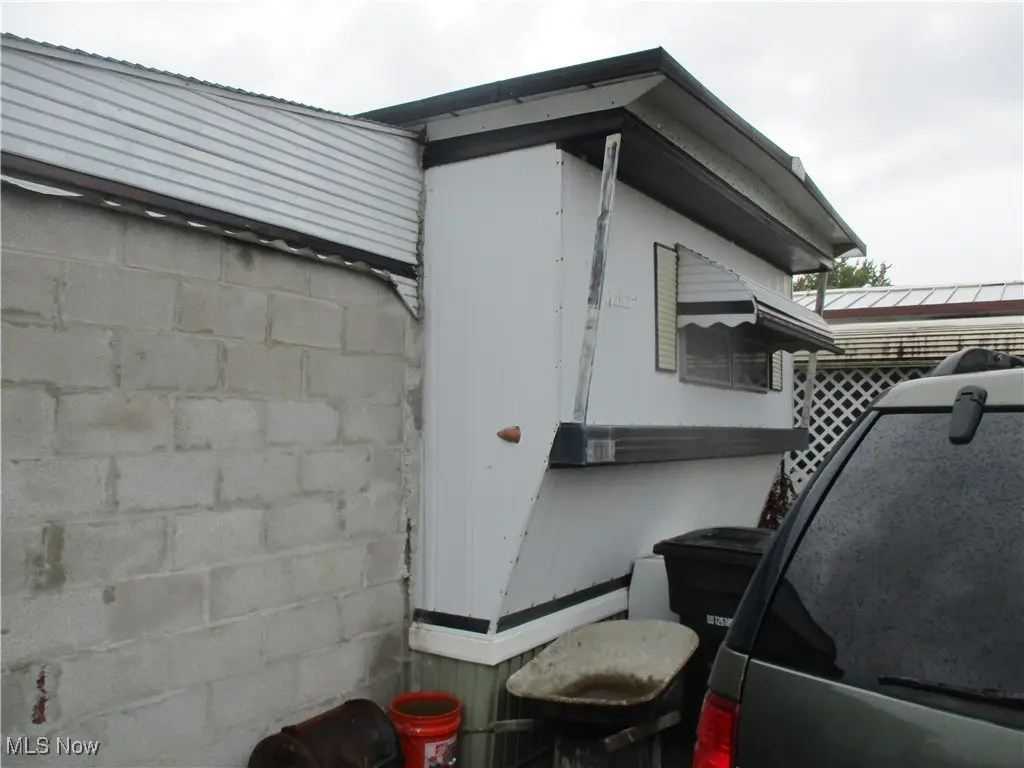 8209 Russell Lane, Cleveland, OH 44144 - Image #1