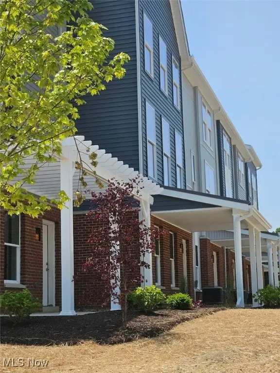 598 Mull Avenue #9, Akron, OH 44313 - Image #3