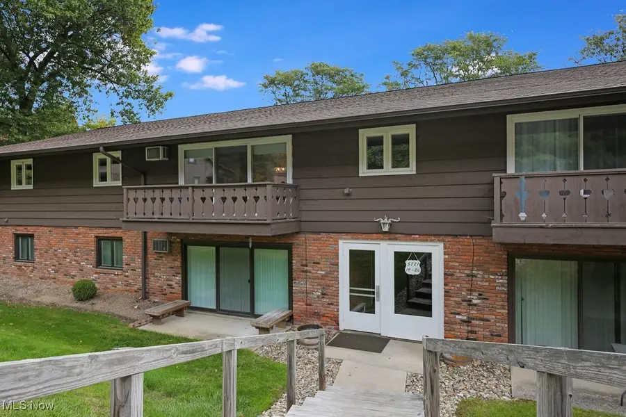 5721 Som Center Road #25, Solon, OH 44139 - Image #2