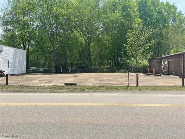 Navarre Sw Road, Canton, OH 44706