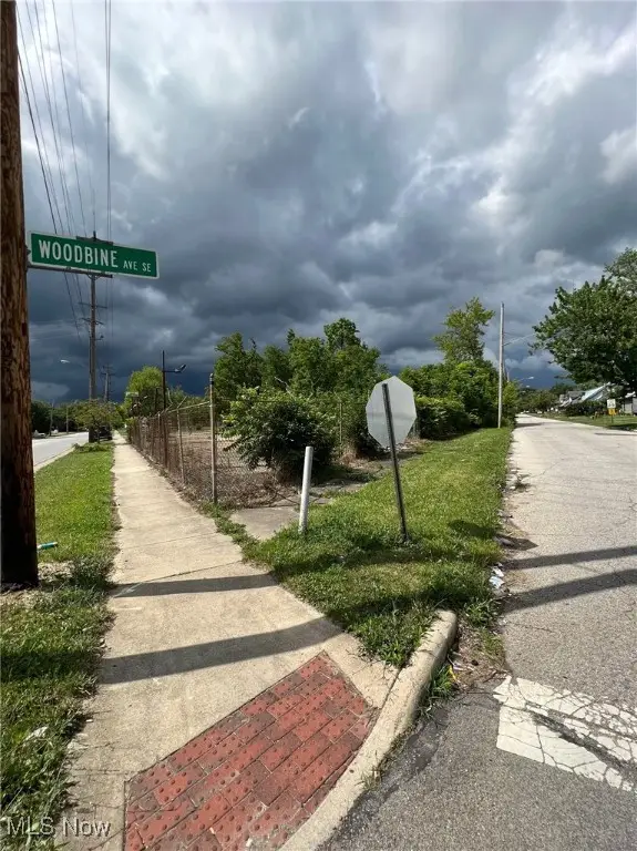 1729 Niles Se Road, Warren, OH 44484 - Image #1