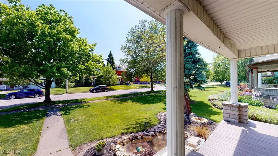 525 E 2nd Street, Port Clinton, OH 43452 - Image #2