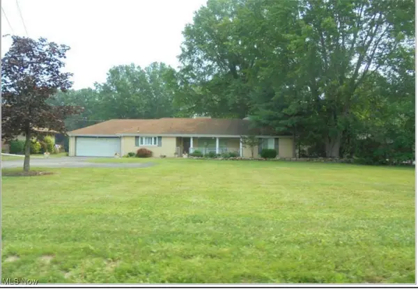 1522 North Ne Road, Warren, OH 44483