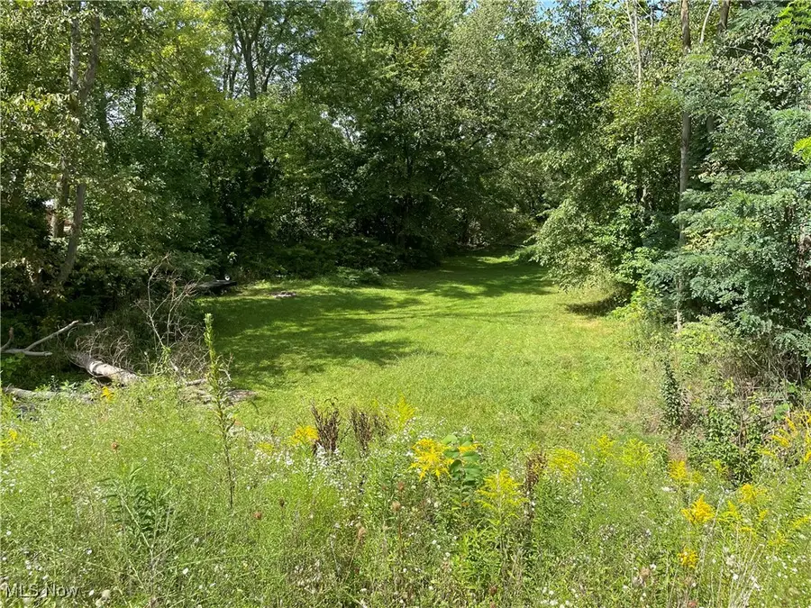 156 Cherry W Street, Canal Fulton, OH 44614 - Image #2