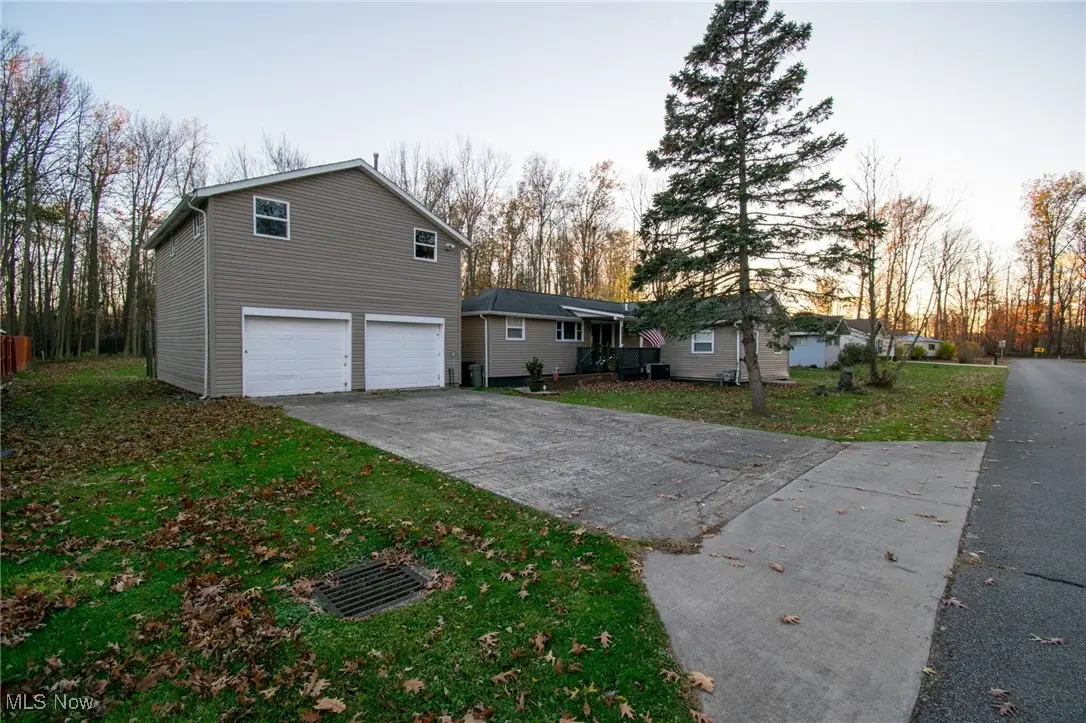 5192 University Drive Drive, Geneva, OH 44041 - Image #1