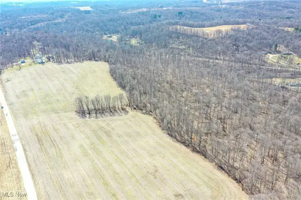 Cooks Hill Rd, Glenford, OH 43740