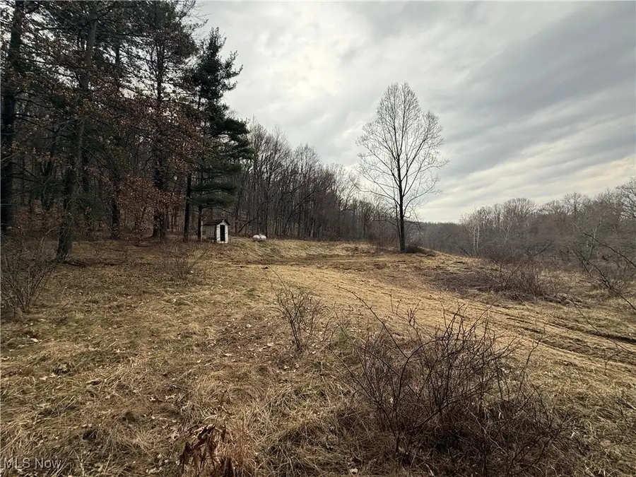 7261 Waterworks Hill Se Road, Uhrichsville, OH 44683 - Image #3