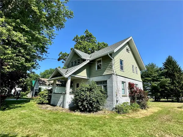 13479 Louisville Ne Street, Paris, OH 44669